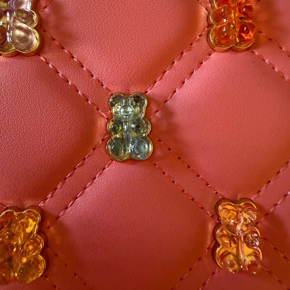 Betsey Johnson Kitsch Beary Sweet Purse gummy bear bag 2025 - Picture 5 of 17